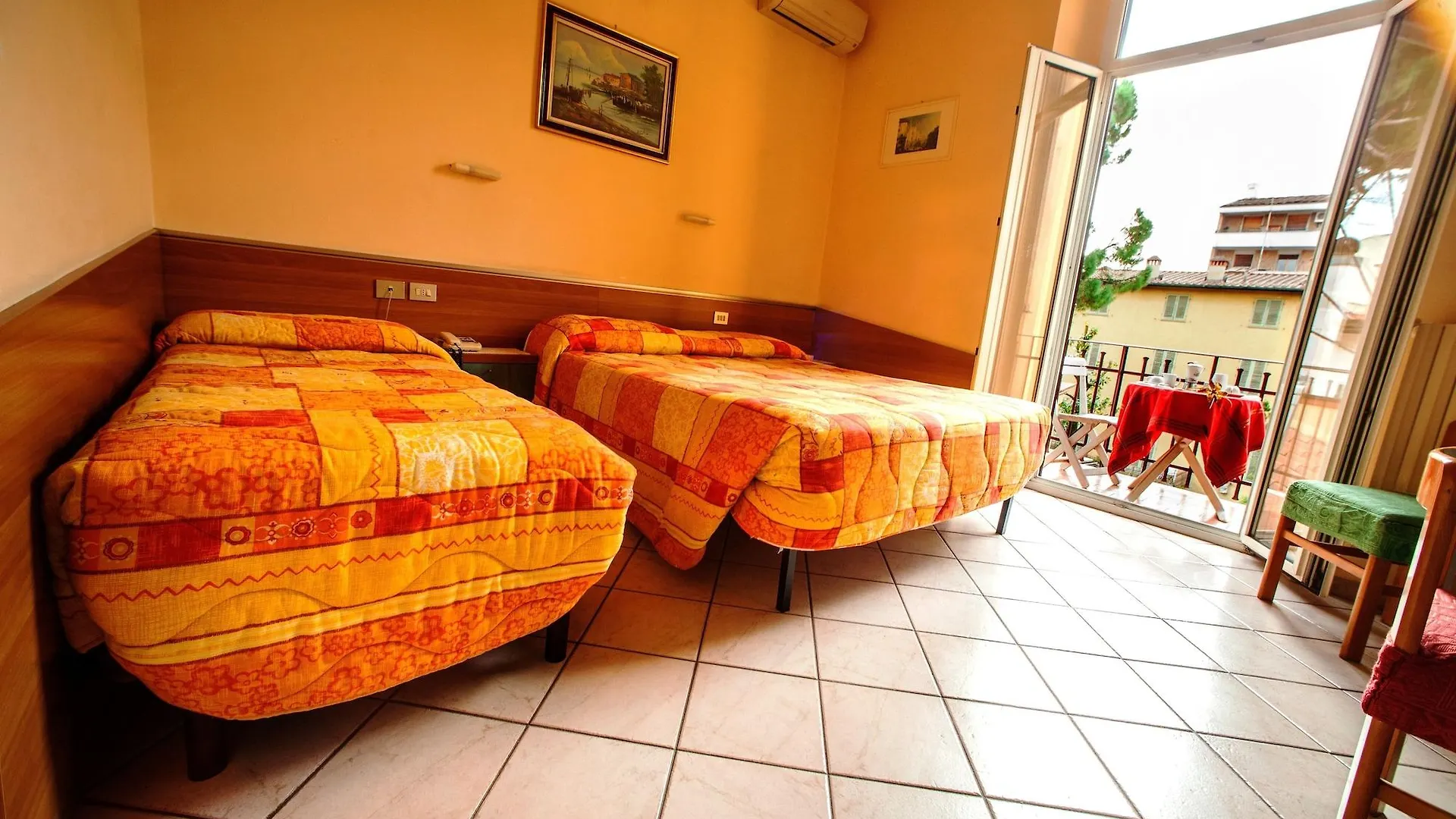 **  Hotel Villa Il Castagno Florence Italy
